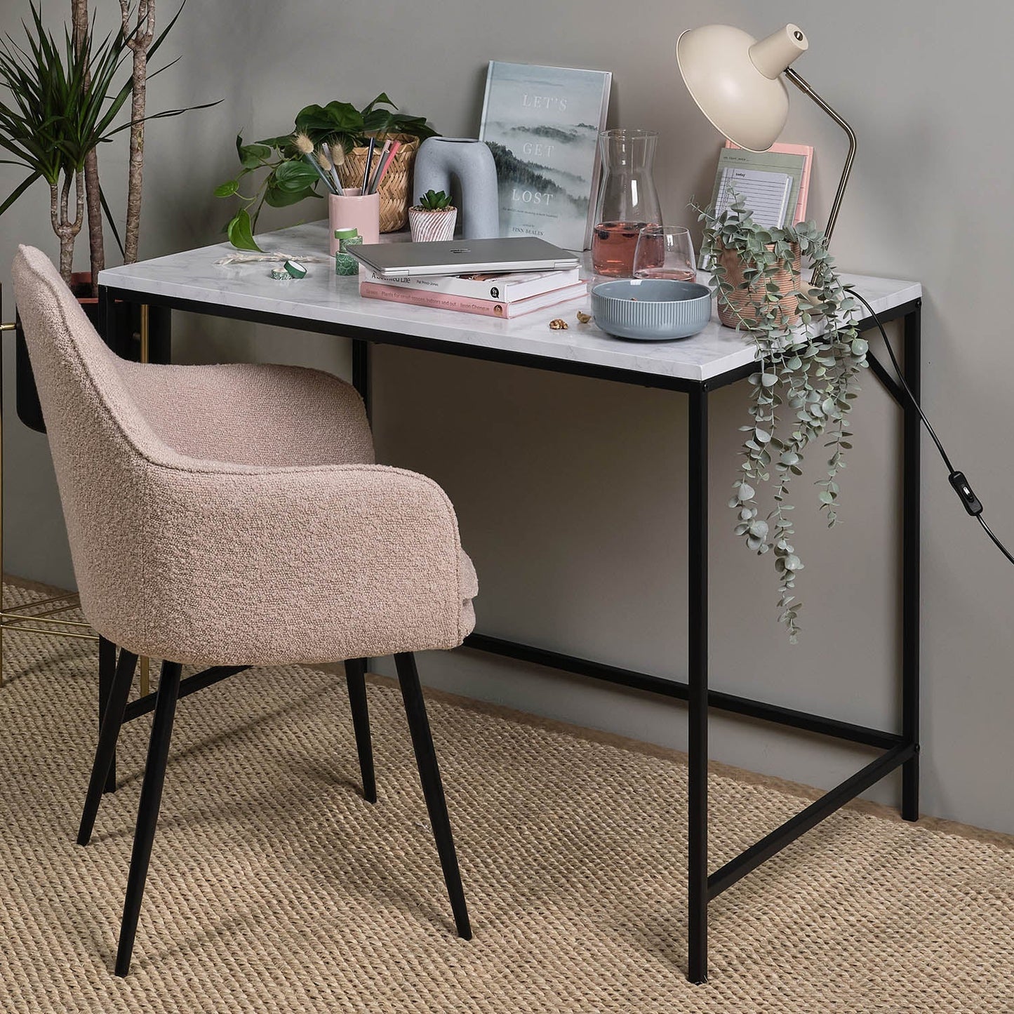Desk Table